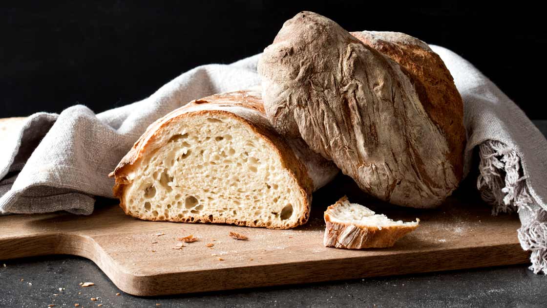 🍞 Rustikales Wurzelbaguette aus dem Holzbackofen | Rezept