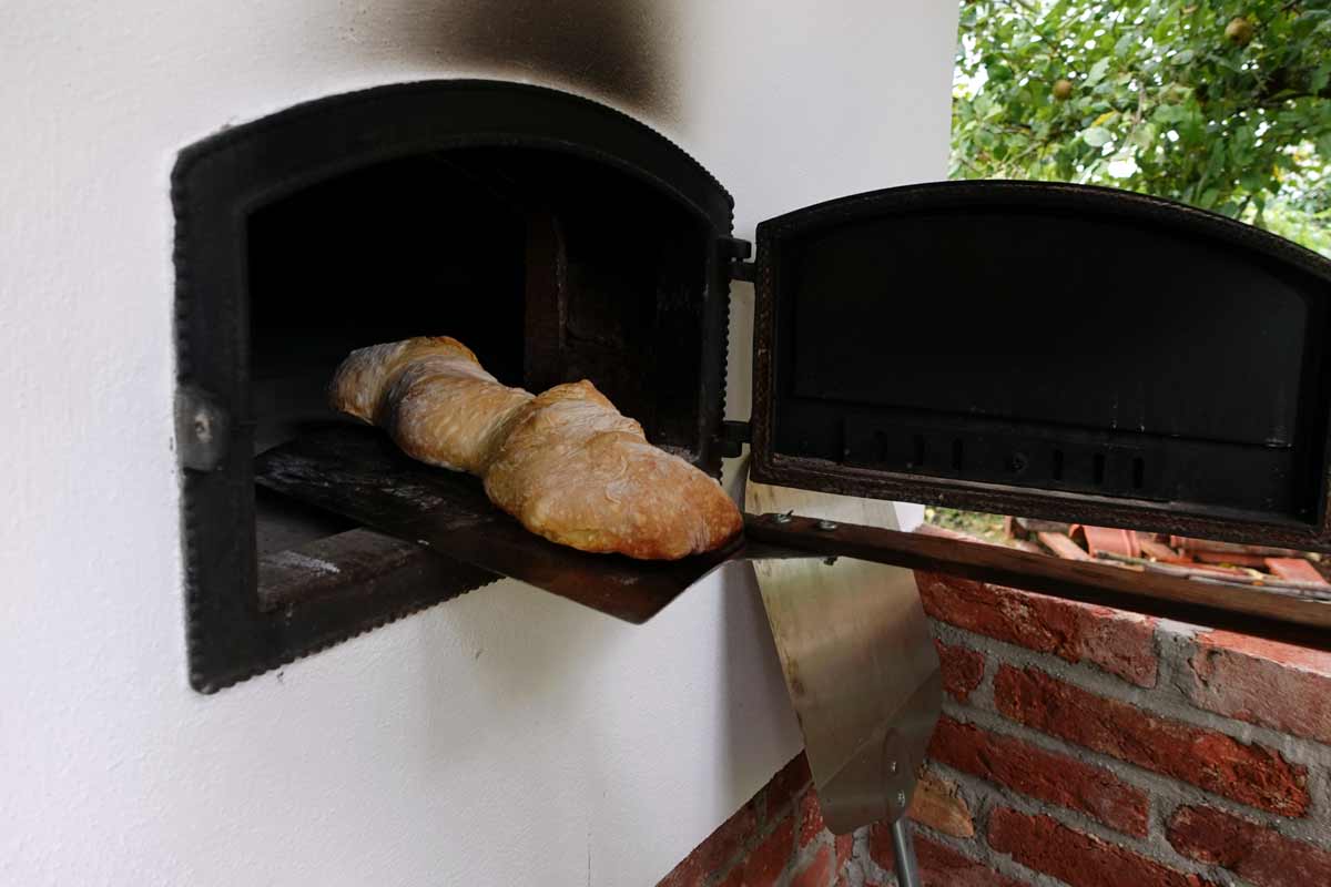 Noch etwas hell. Das kann noch ein paar Minuten in den Ofen