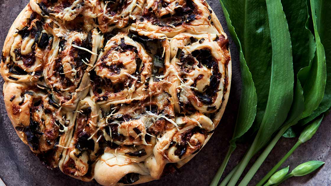 🌿 Bärlauch-Schnecken backen | Aromatisch & Fluffig | Rezept