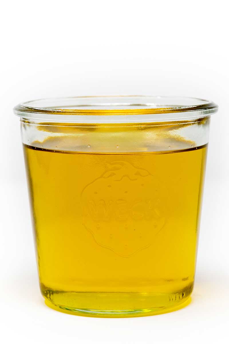 Geklärte Butter - noch flüssig noch dem erhitzen