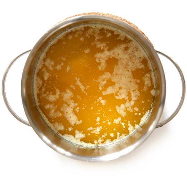 Die festen Bestandteile trennen sich vom Fett