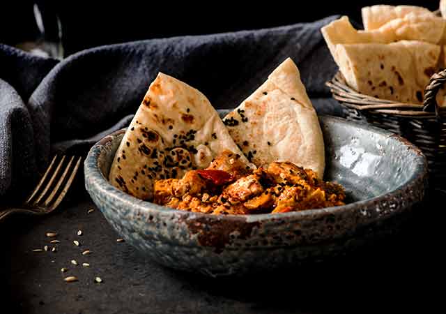 Kadai (Panir) mit Naan