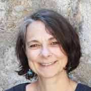 Christine, Gemüsezüchterin in Ausbildung, begeisterte Fotografin &
                                Rezeptzauberin für Vegetarier